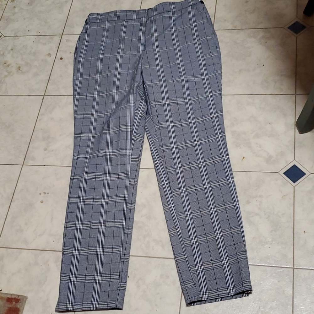 Zara plad pants size M